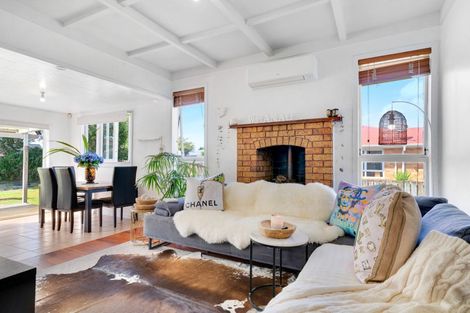 Photo of property in 138 Hakanoa Street, Huntly, 3700