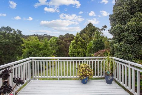 Photo of property in 7 Napuka Road, Henderson Valley, Auckland, 0612