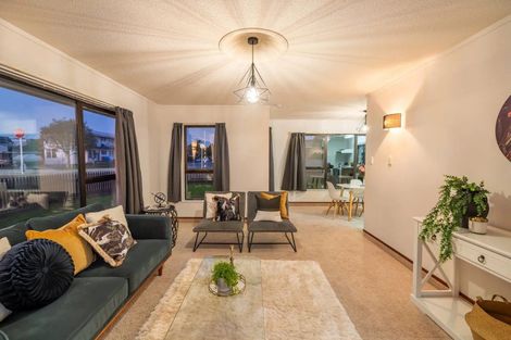 Photo of property in 52 Mcparland Street, Ebdentown, Upper Hutt, 5018