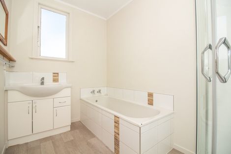 Photo of property in 42 Wakefield Street, Westport, 7825