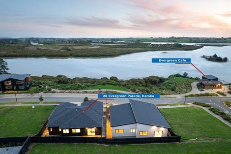 Photo of property in 28 Evergreen Parade, Rosehill, Papakura, 2113