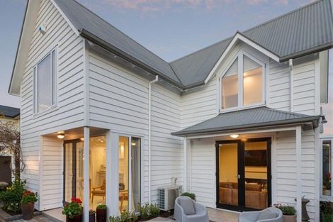 Photo of property in 1/34 Aikmans Road, Merivale, Christchurch, 8014