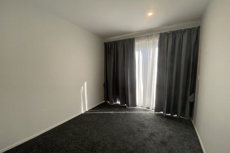 Photo of property in 8 Kehu Loop, Mount Roskill, Auckland, 1041