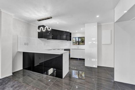 Photo of property in 15d Mckean Avenue, Manurewa, Auckland, 2102
