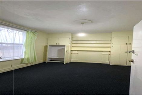 Photo of property in 5 Howe Street, North Dunedin, Dunedin, 9016