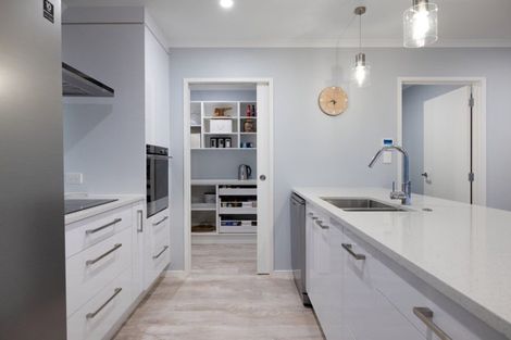 Photo of property in 14 Bill Miller Drive, Papamoa, 3118