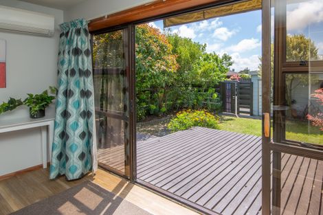 Photo of property in 2/146 Beach Road, North New Brighton, Christchurch, 8083