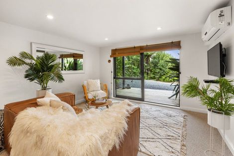 Photo of property in 104c Greenslade Road, Raglan, 3295