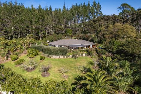 Photo of property in 42 Urumaraki Avenue, Helensville, 0800