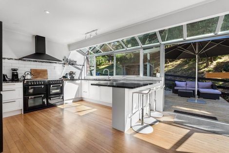 Photo of property in 91 Weranui Road, Waiwera, Orewa, 0994