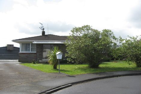 Photo of property in 24 Royal Arch Place, Rosehill, Papakura, 2113