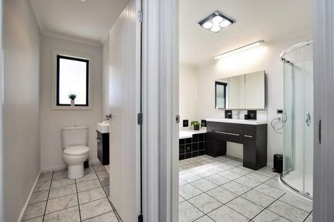 Photo of property in 2 Ludlow Drive, Huntingdon, Ashburton, 7774