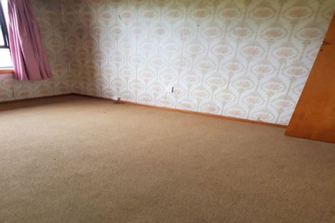 Photo of property in 42 Holloway Street, Waikiwi, Invercargill, 9810