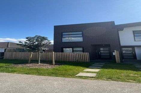Photo of property in 148 Mcleod Road, Te Atatu South, Auckland, 0610