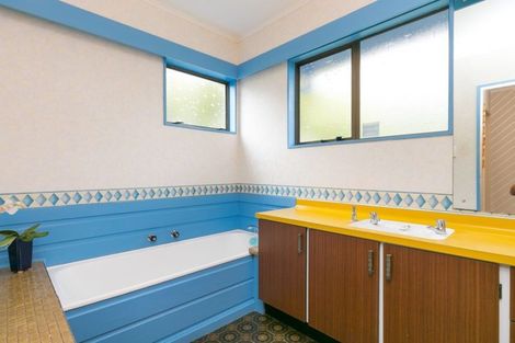 Photo of property in 41 Chapman Street, Johnsonville, Wellington, 6037