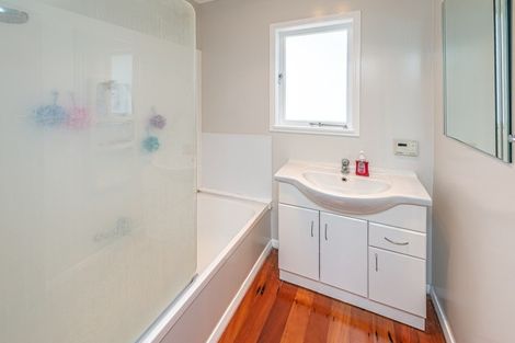 Photo of property in 70 Purnell Street, College Estate, Whanganui, 4500