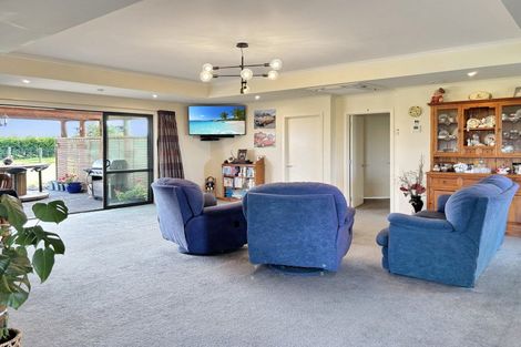 Photo of property in 341 Airedale Road, Weston, Oamaru, 9492