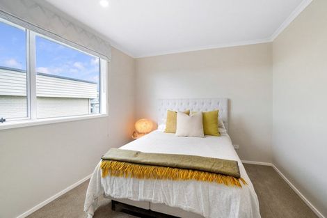 Photo of property in 48a Amorino Drive, Red Beach, 0932