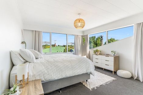 Photo of property in 8 Home Street, Winton, 9720