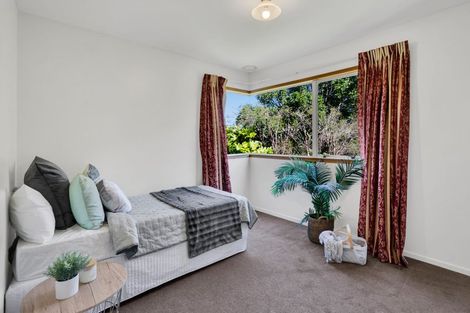 Photo of property in 363b Mangorei Road, Merrilands, New Plymouth, 4312