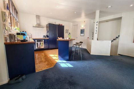 Photo of property in 7f Austin Street, Mount Victoria, Wellington, 6011