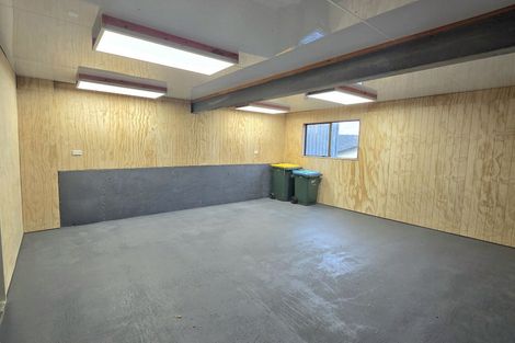 Photo of property in 18 Mercury Way, Whitby, Porirua, 5024