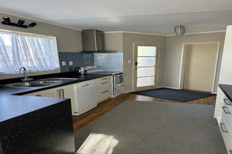 Photo of property in 11 Te Kama Street, Levin, 5510