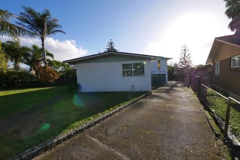 Photo of property in 30 Mack Place, Red Hill, Papakura, 2110