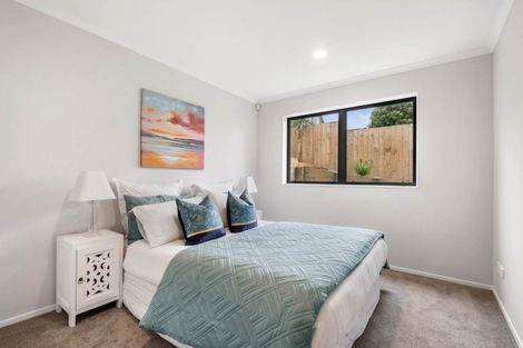 Photo of property in 408b East Coast Road, Sunnynook, Auckland, 0630