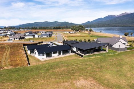 Photo of property in 136 Howden Street, Te Anau, 9600