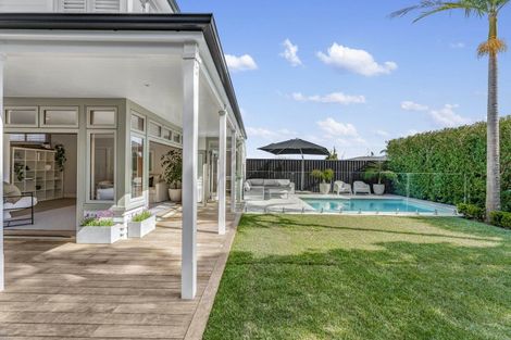 Photo of property in 2a Egremont Street, Belmont, Auckland, 0622