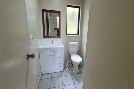 Photo of property in 30a Domanski Crescent, Owhiro Bay, Wellington, 6023