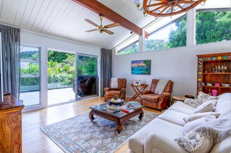 Photo of property in 45 Huia Road, Titirangi, Auckland, 0604