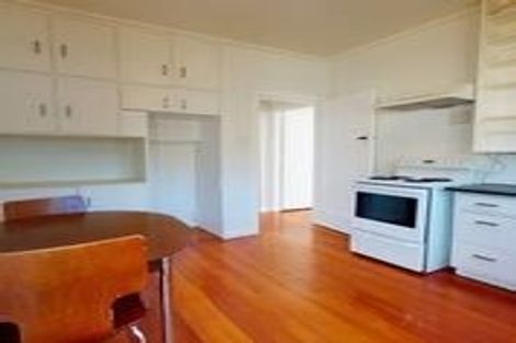 Photo of property in 23 Glamis Avenue, Strathmore Park, Wellington, 6022