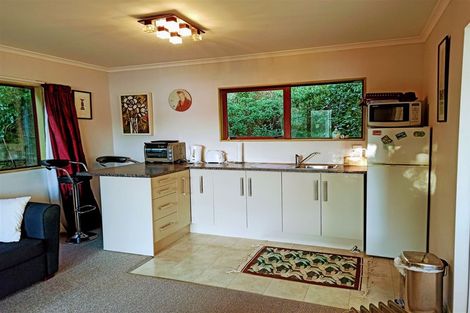 Photo of property in 4 Sandpiper Street, Broad Bay, Dunedin, 9014