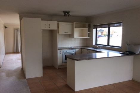 Photo of property in 3b Charlenne Close, Ranui, Auckland, 0612