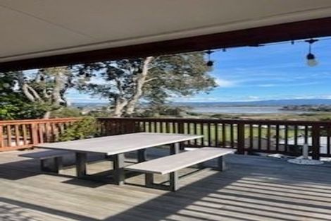 Photo of property in 422 Otumoetai Road, Otumoetai, Tauranga, 3110