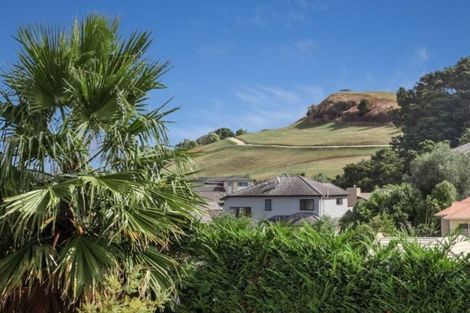 Photo of property in 112 Valley Road, Pukekohe, 2120