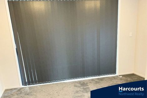 Photo of property in 20 Wai Place, Westgate, Auckland, 0614