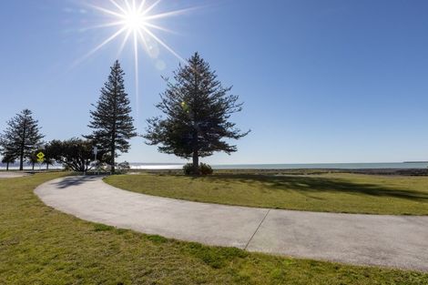 Photo of property in 82 Charles Street, Westshore, Napier, 4110