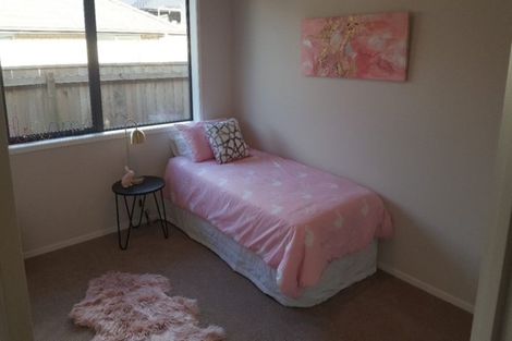 Photo of property in 6 Gibboney Place, Pokeno, 2402