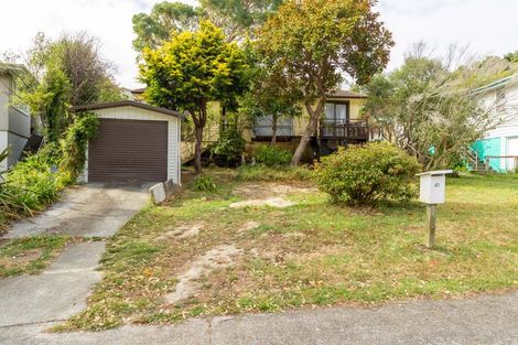 Photo of property in 61 Rangituhi Crescent, Takapuwahia, Porirua, 5022