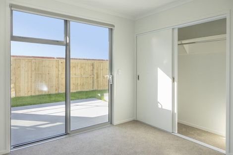 Photo of property in 2 Entelea Close, Papamoa Beach, Papamoa, 3118