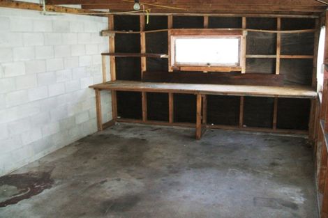 Photo of property in 8 Crescent Court, Melville, Hamilton, 3206