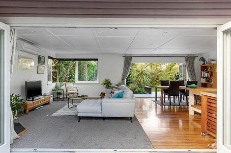 Photo of property in 7 Norfolk Road, Waipahihi, Taupo, 3330