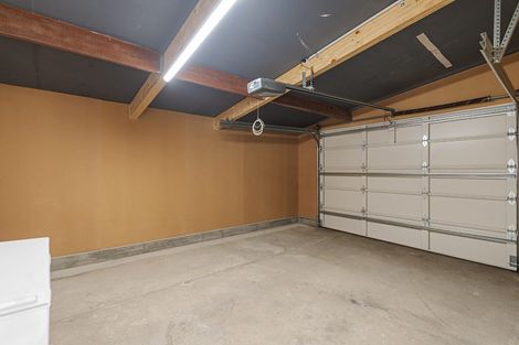 Photo of property in 205 Mount Pleasant Road, Mount Pleasant, Christchurch, 8081