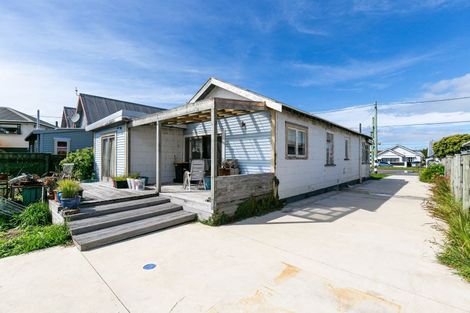 Photo of property in 145 Rongotai Road, Kilbirnie, Wellington, 6022