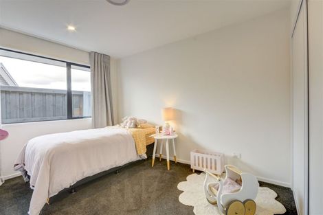 Photo of property in 19 Angus Place, Rangiora, 7400