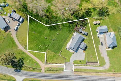 Photo of property in 403 Racecourse Road, Waipukurau, 4282