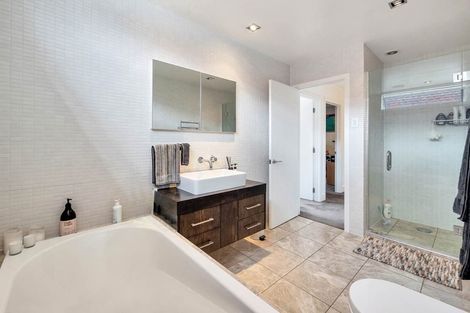 Photo of property in 38 Hukanui Crescent, Ponsonby, Auckland, 1021